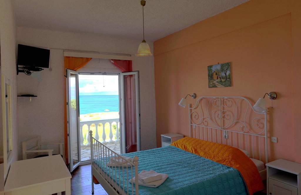 Elli Beach Apartments And Studios Almiros Beach Bilik gambar